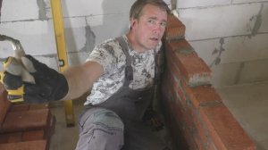 Ну как так-то, а? Как так? Опять кирпич!