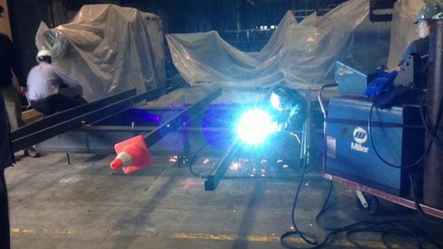 Concrete Hero - New Concrete Machine Pad Construction смотреть онлайн