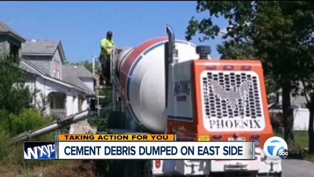 Woman angry over cement truck dumping смотреть онлайн