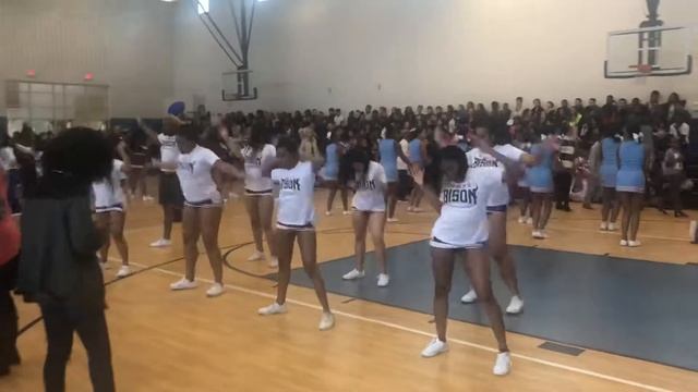 Howard Cheer at Read with MEAC смотреть онлайн