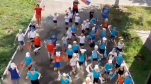 Флешмоб «Давай, Россия!!!» ко дню государственного флага России. МБДОУ 279 г. Ижевска. 20.08.2021
