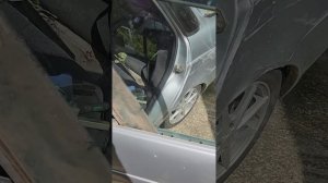 замена стекла задней двери приора седан