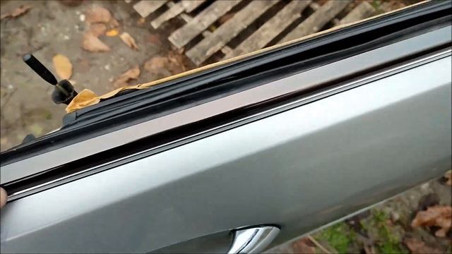 Ремонт замка і встановлення карти дверки на Mercedes-Benz W209(частина третя) смотреть онлайн