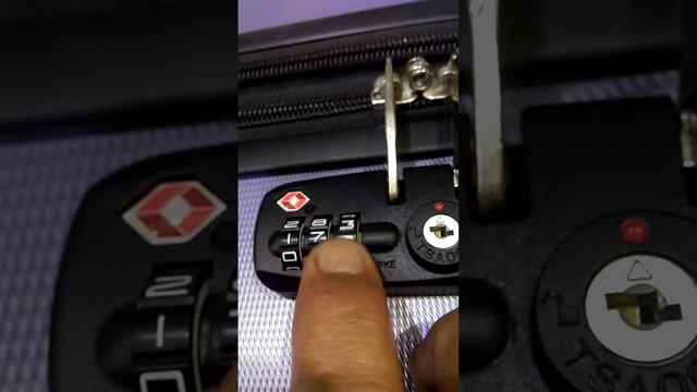 easy steps to unlock TSA 007. смотреть онлайн