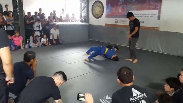 Iturralde's Kid Festival | Torneo de jiu jitsu brasileño de niños | bjj 298 смотреть онлайн