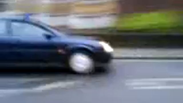 Metropolitan Police - Unmarked Honda and Vauxhall Vectra on a call смотреть онлайн