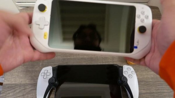 Unboxing the Logitech G Cloud!