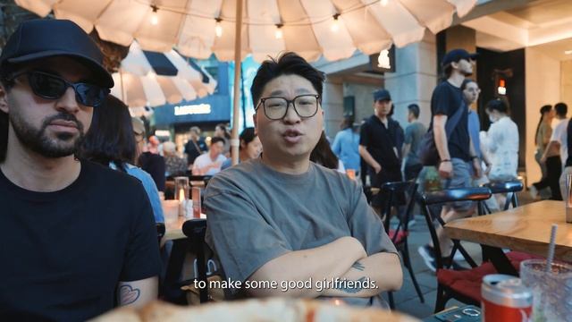 Day In The Life of A Multi Millionaire in China смотреть онлайн