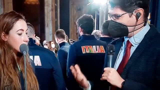 22 dec 21 Quirinale Rome: Sofia Goggia Italian flag bearer Beijing 2022 Olympics смотреть онлайн