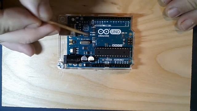 Arduino Uno R3 Board Introduction смотреть онлайн
