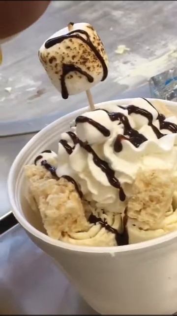 Rolled Ice Cream смотреть онлайн