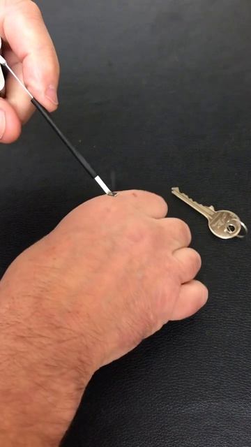 666. Unbranded 6 pin euro cylinder opened in seconds with a homemade hacksaw blade pick #shorts смотреть онлайн