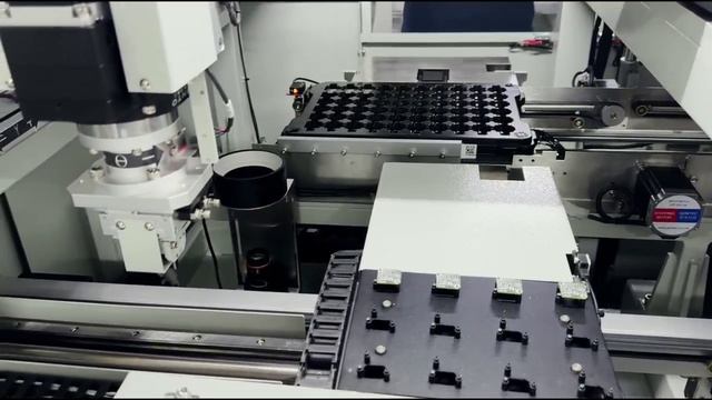 Автоматический линейный роутер групповых заготовок ПП, GAM385AT смотреть онлайн