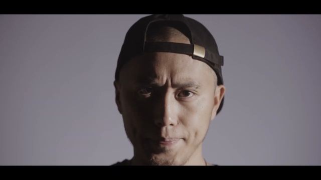 Rokit Bay ft. Mongol Chat - Ирээдүйгээс бүү ай смотреть онлайн