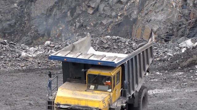 БелАЗ 7548 №5 смотреть онлайн