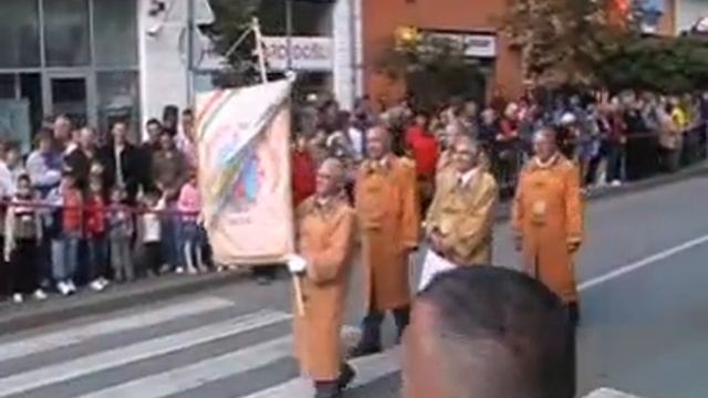 PISMO-GLAVA - Backa Topola, Sajam meda 6. deo.wmv смотреть онлайн