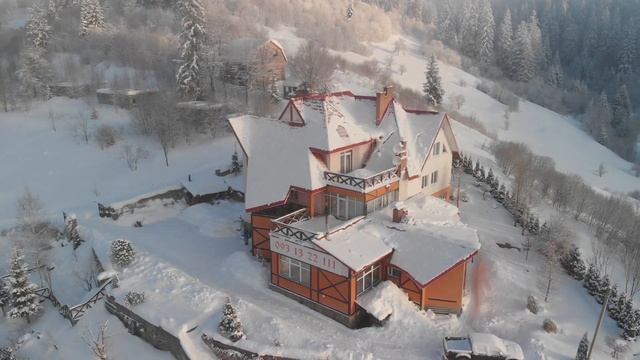 Вілла Фортеця - Славське / Hotel Fortetsya - Slavske