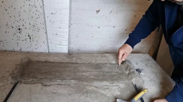 Cement craft idea!!! How to make a wood effect flower bed edge using cement. смотреть онлайн