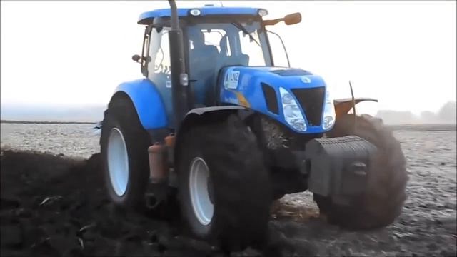 Claas AXION 850 ,NewHolland . Пахота 2016