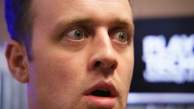 ПОСЛЕДНИЙ КУСОЧЕК ЖВАЧКИ - BORED на Русском