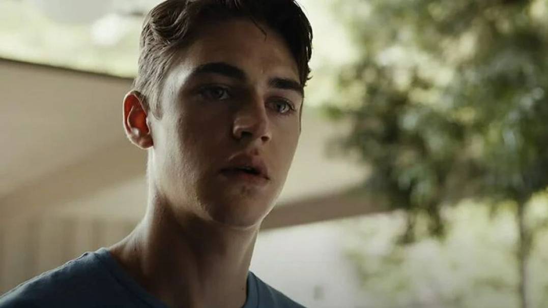 Первая любовь | Русский трейлер | Фильм 2022 смотреть онлайн