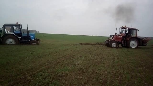 Мтз82.1 и мтз826 в грязи