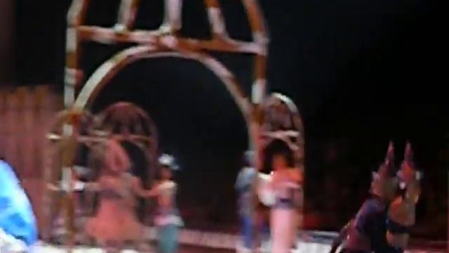 Small World DISNEY ON ICE 100 YEARS OF MAGIC Charleston WV Feb. 2010 смотреть онлайн