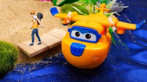 Джет потерпел крушение! Супер Крылья в Тук Тук Шоу. Развивающие видео для детей про машинки