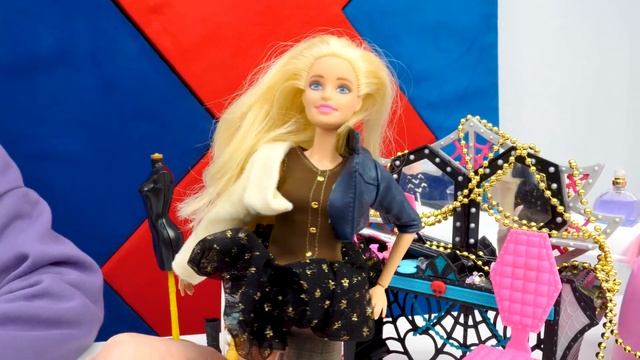 БАРБИ - образ 2022 - Игры одевалки! Подбор одежды для куклы Барби + МАКИЯЖ смотреть онлайн