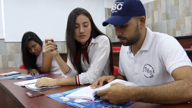 LA SANTIAGO ES: BIENVENIDA DE DOCENTES Y ADMINISTRATIVOS 2024 смотреть онлайн