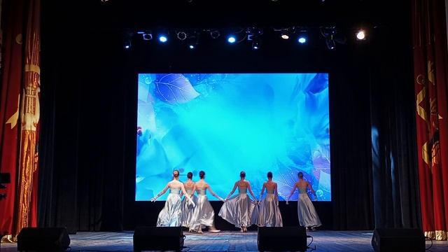 Гранд Па - Вальс «Фантазия» смотреть онлайн