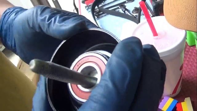 Detailed, how to replace the idler pulley and serpentine belt on a 1998 Cadillac DeVille. смотреть онлайн