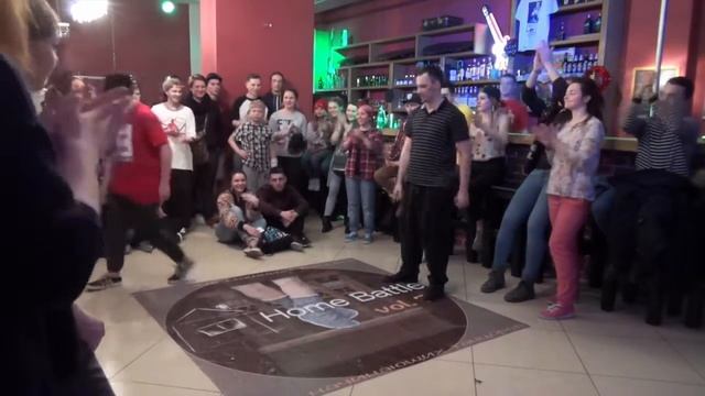 HOME BATTLE VOL.7/LOCKING 1X1/SEMIFINAL 1 смотреть онлайн