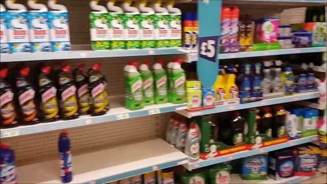 Chatty Come shopping with me & Haul ! Poundland / Select / W H Smith etc ! смотреть онлайн