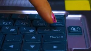 Беби Бон Аннабель балуется! Играем в куклы. Как мама купила Беби Анабель новые игрушки