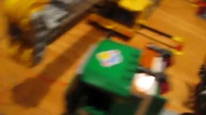 Henry's review of LegoCity 7633: Construction Site  AVI