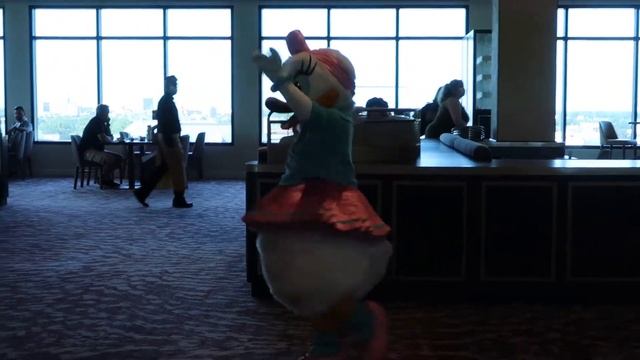 Topolino's Terrace Breakfast, Restaurant Review смотреть онлайн