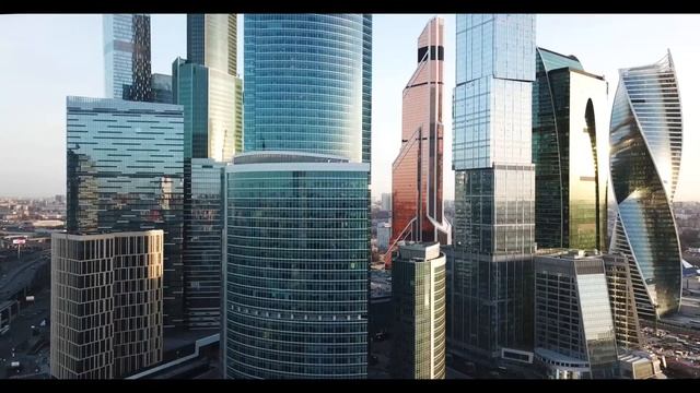 Москва-Сити с высоты птичьего полета смотреть онлайн
