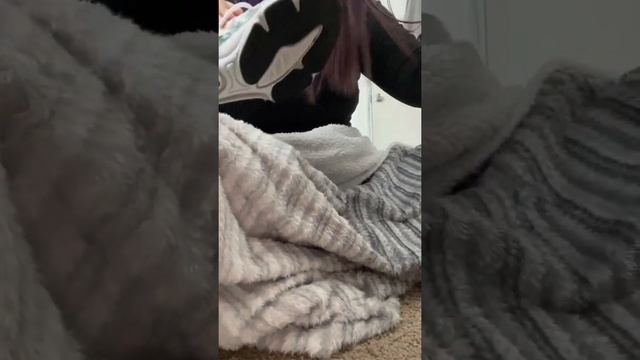 Lacing Adidas Ozweego Shoes