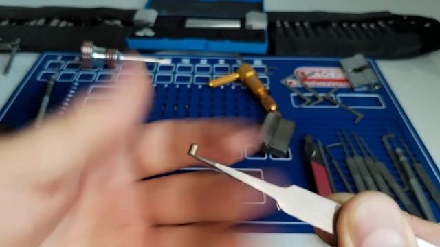 Вскрытие 2х замков ITO, 5 пинов, английский профиль смотреть онлайн