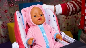 Видео куклы БЕБИ БОН – Кто лучше Как Мама для Baby Born! - Весёлые игры Дочки Матери