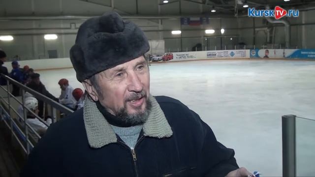 Курские хоккеисты отметили вековой юбилей Татьяны Должиковой смотреть онлайн