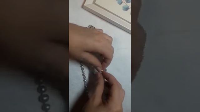 Комплект из серого жемчуга смотреть онлайн