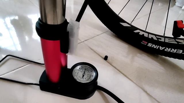 MINI-FOOT PUMP (Unboxing & testing) MTB Bike pump. смотреть онлайн