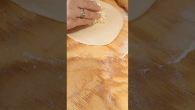 Вкусное чуду с творогом, с картошкой. очень вкусно👍😍