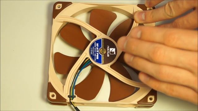 Noctua NF-A14 PWM 140mm Fan Video Review -Hal Thompson