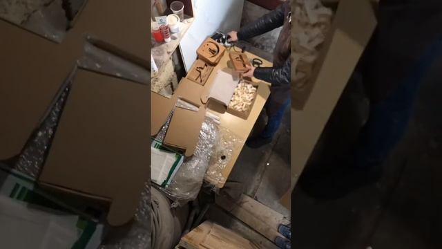 Светильники ночники из дерева сборка и упаковки заказа на Москву