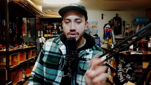 Why is MTBing more popular than BMX? Back Bone Zone episode 40 смотреть онлайн