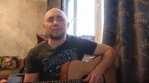 У иконы тихо догорают свечи