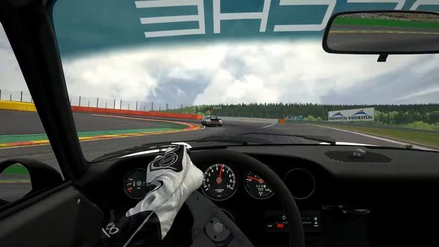Porsche 911 Carrera RSR 3.0 At SPA - Multiplayer Battle - Assetto Corsa